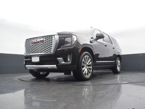 Used 2021 GMC Yukon XL Denali w/ Denali Premium Package image 52