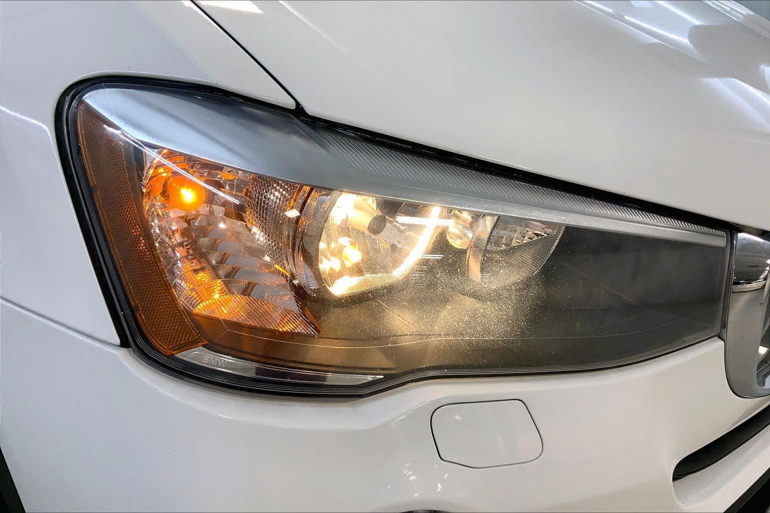Used 2017 BMW X3 xDrive28i AWD/4WD image 27