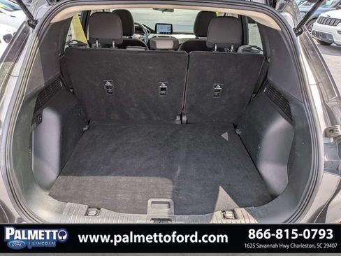 Used 2020 Ford Escape SE FWD image 12