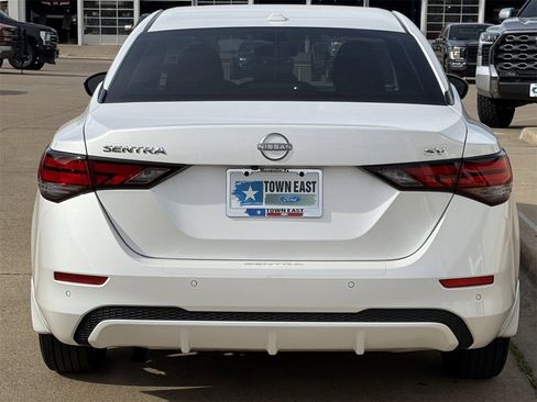 Used 2024 Nissan Sentra SV w/ All-Weather Package image 6