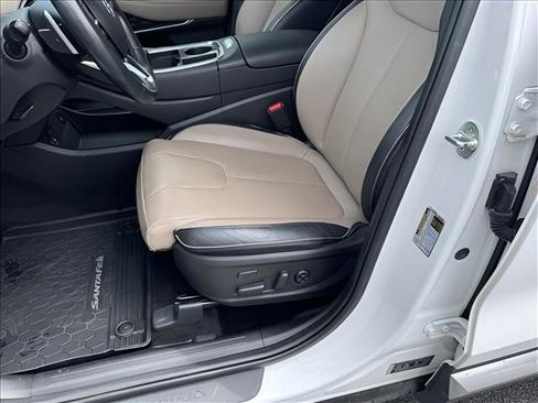 Used 2023 Hyundai Santa Fe Limited AWD/4WD image 6
