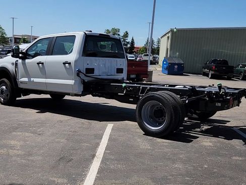 New 2025 Ford F550 4x4 Crew Cab image 6
