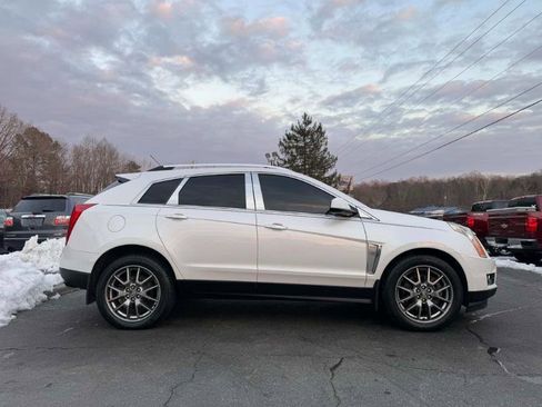 Used 2015 Cadillac SRX Premium image 4
