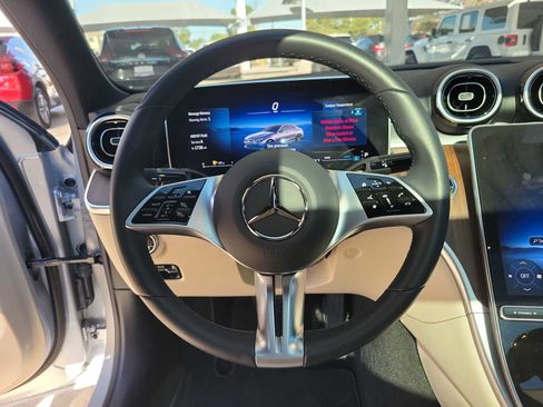 Used 2025 Mercedes-Benz C 300 Sedan image 19