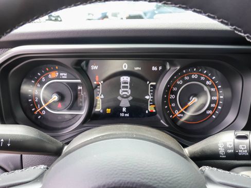 New 2026 Jeep Wrangler Unlimited Rubicon AWD/4WD image 25