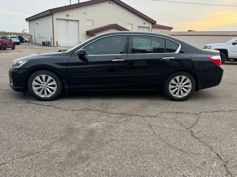 Used 2013 Honda Accord EX image 16