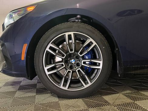 New 2026 BMW 530i xDrive w/ M Sport Package image 9