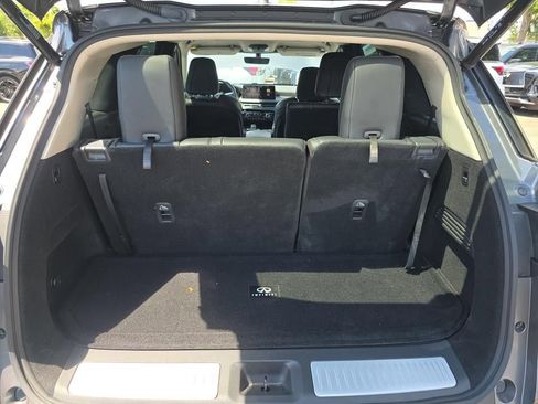 Used 2023 INFINITI QX60 Luxe w/ Cargo Package FWD image 12