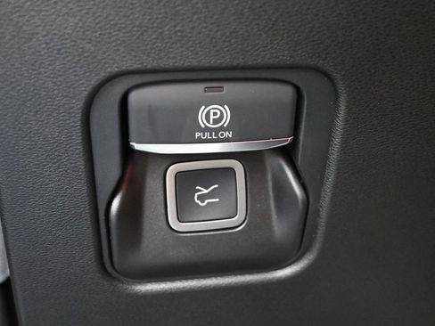 New 2026 Jeep Cherokee Laredo AWD/4WD image 19
