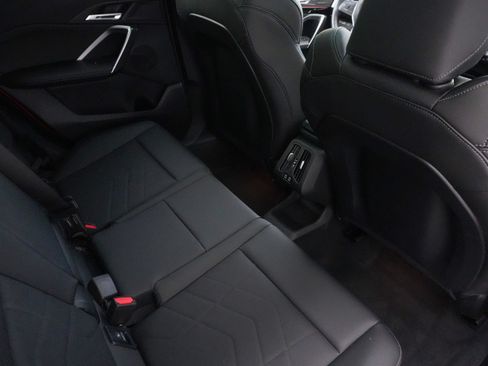Certified 2025 BMW X2 xDrive28i AWD/4WD image 35