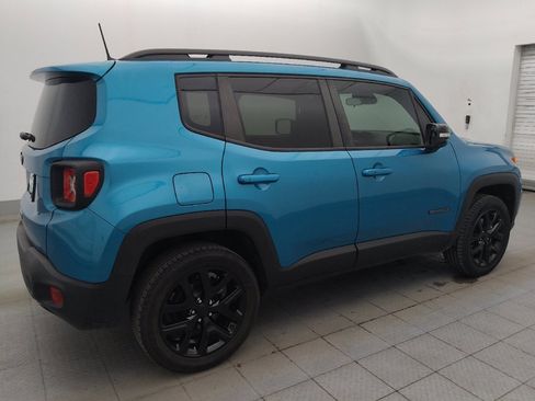 Used 2022 Jeep Renegade Altitude AWD/4WD image 10