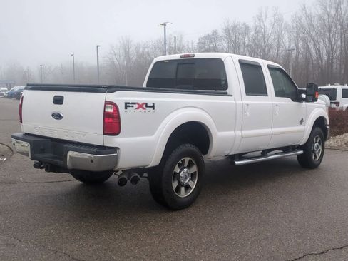 Used 2011 Ford F350 Lariat w/ Lariat Interior Pkg image 8