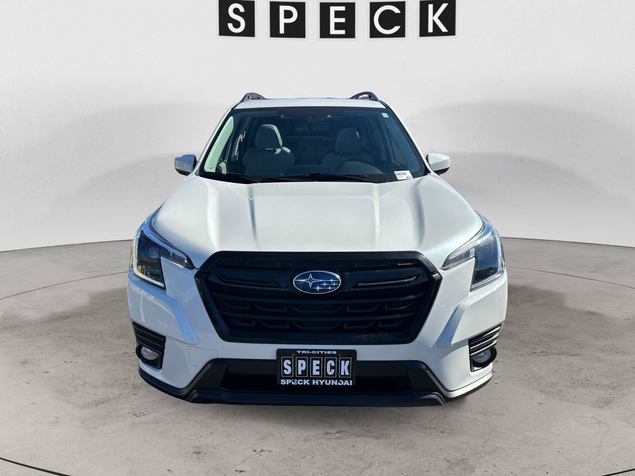 Used 2022 Subaru Forester Premium AWD/4WD image 8