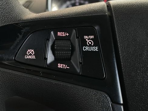 Used 2017 GMC Terrain SLE image 32