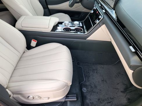 New 2026 Genesis GV80 2.5T image 8