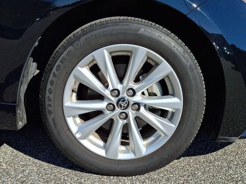 Certified 2023 Toyota Corolla LE w/ LE Convenience Package FWD image 8