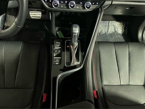 Certified 2025 Acura ADX A-Spec AWD/4WD image 13