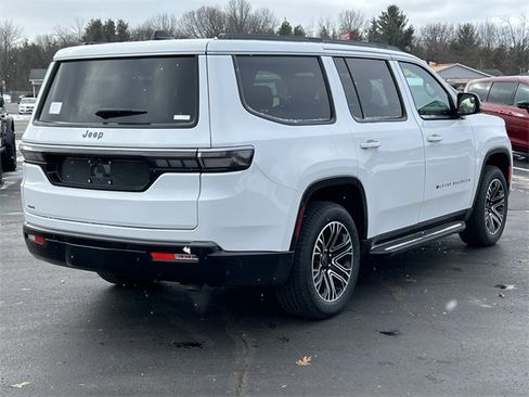 New 2026 Jeep Grand Wagoneer 4WD w/ Premium Group I image 51