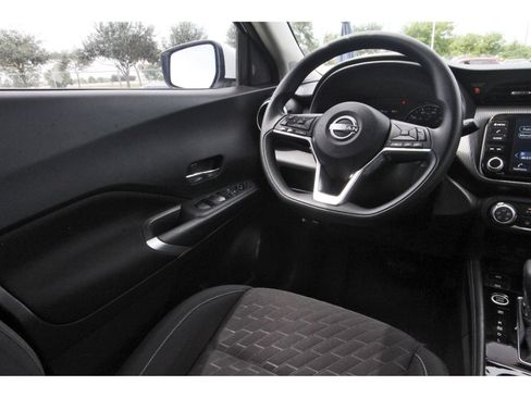 Used 2023 Nissan Kicks SV FWD image 10
