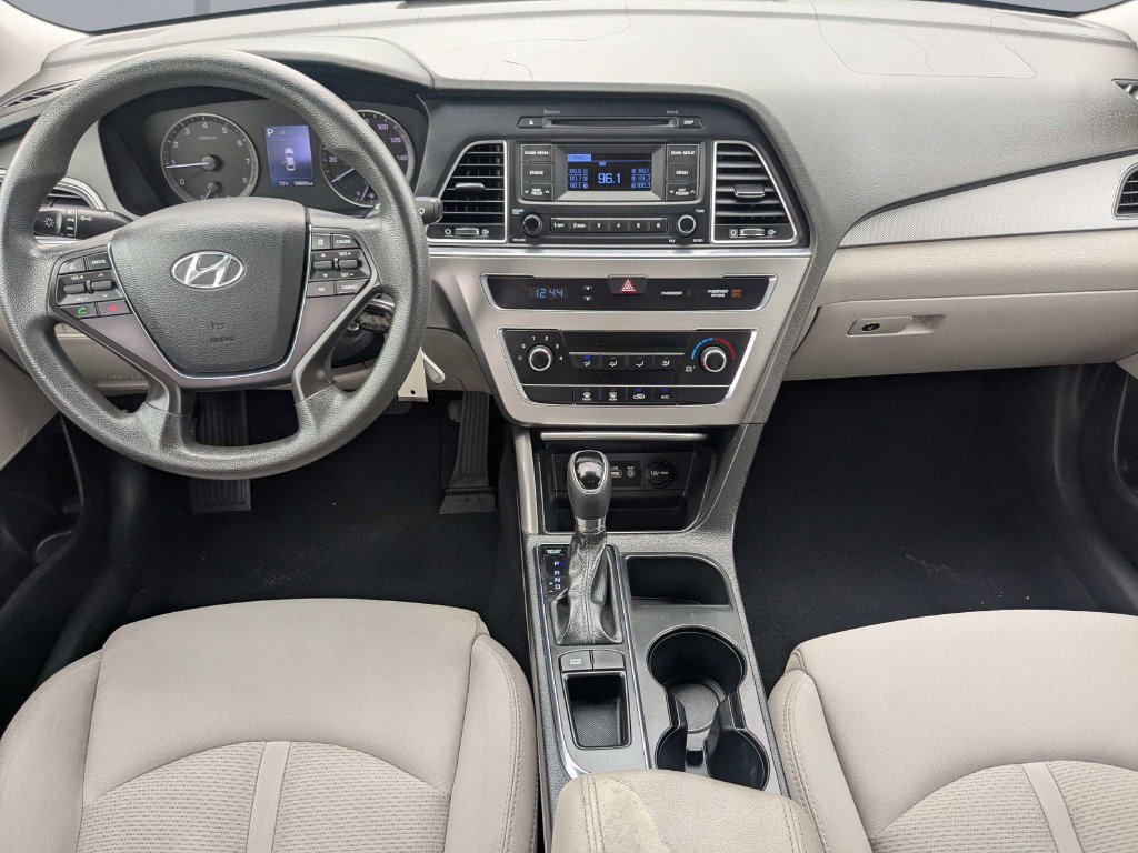 Used 2015 Hyundai Sonata SE w/ Winter Package FWD image 19