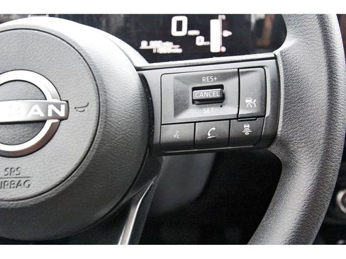 Used 2025 Nissan Kicks S FWD image 14