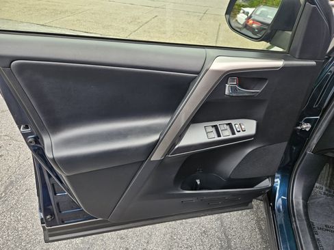 Used 2017 Toyota RAV4 XLE w/ Plus Extra Value Package image 32