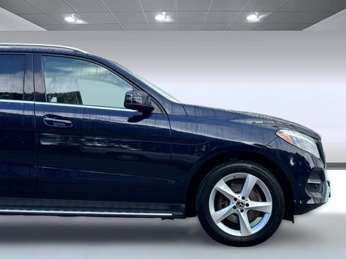Used 2018 Mercedes-Benz GLE 350 4MATIC image 35