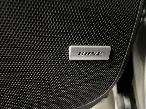 Used 2021 Buick Enclave Essence w/ Sport Touring Edition image 25