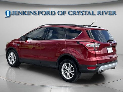 Used 2017 Ford Escape SE w/ SE Leather Comfort Package image 13