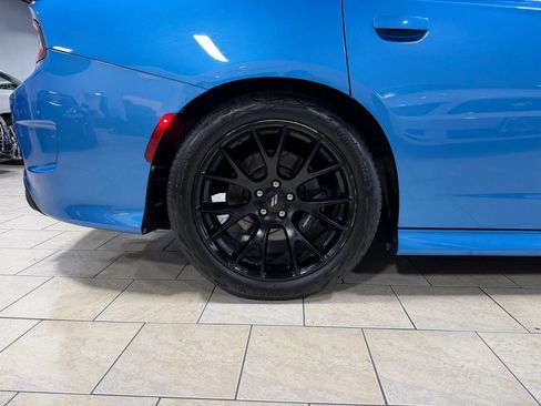 Used 2019 Dodge Charger Scat Pack w/ Dynamics Package RWD image 38