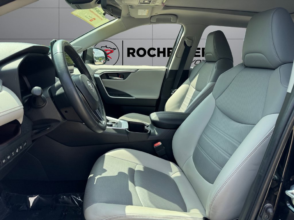 Certified 2024 Toyota RAV4 Limited w/ Advanced Technology Package AWD/4WD image 10