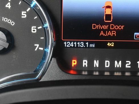 Used 2013 Ford F150 XLT w/ XLT Chrome Pkg AWD/4WD image 20