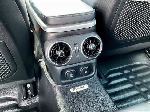Used 2018 Kia Stinger GT2 RWD image 10