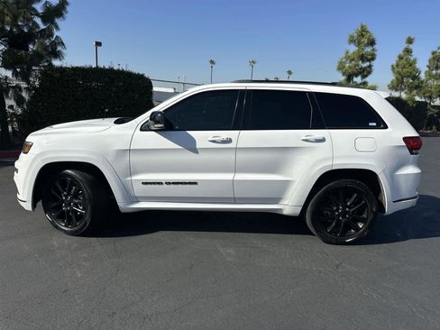 Used 2020 Jeep Grand Cherokee Limited X image 3