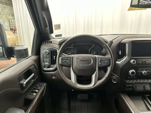 Used 2023 GMC Sierra 2500 Denali AWD/4WD image 13