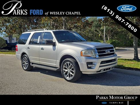 Used 2017 Ford Expedition XLT w/ Equipment Group 202A image 1