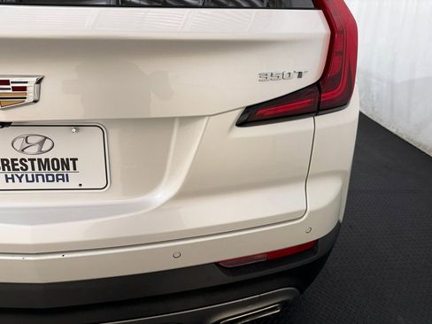 Used 2022 Cadillac XT4 Premium Luxury w/ Enhanced Visibility Package image 11