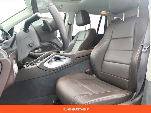 Used 2020 Mercedes-Benz GLS 450 4MATIC image 11