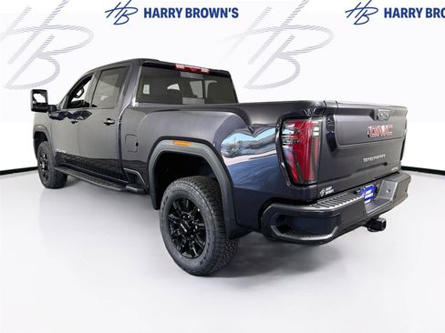 New 2026 GMC Sierra 3500 AT4 w/ AT4 Premium Plus Package AWD/4WD image 31