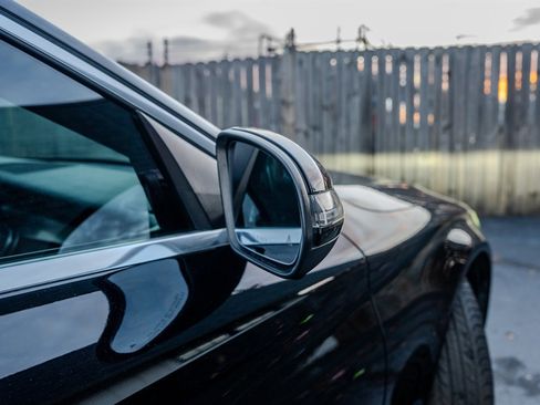 Used 2019 Mercedes-Benz C 300 Sedan w/ Premium Package image 12