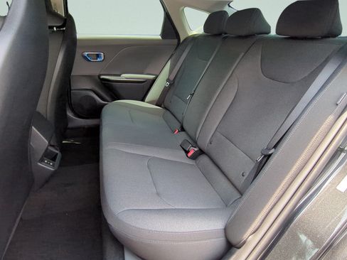 New 2026 Kia K4 FWD image 10