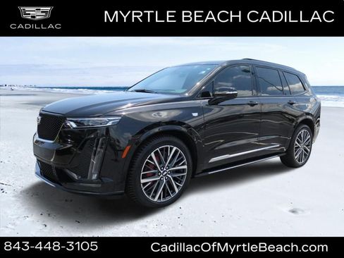Certified 2025 Cadillac XT6 Sport w/ Platinum Package AWD/4WD image 8