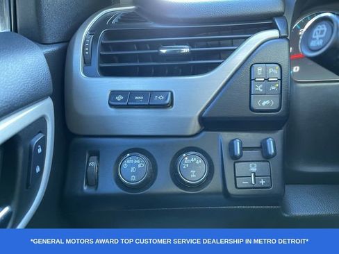 Used 2019 GMC Yukon Denali image 19
