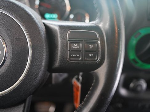 Used 2015 Jeep Wrangler Unlimited Sport w/ Quick Order Package 24S AWD/4WD image 15