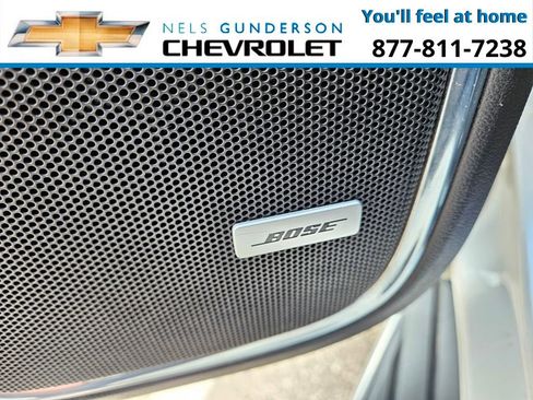 Used 2018 Chevrolet Suburban Premier image 24