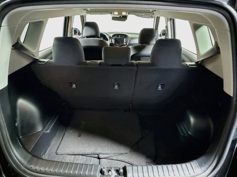 Used 2025 Kia Soul LX FWD image 23