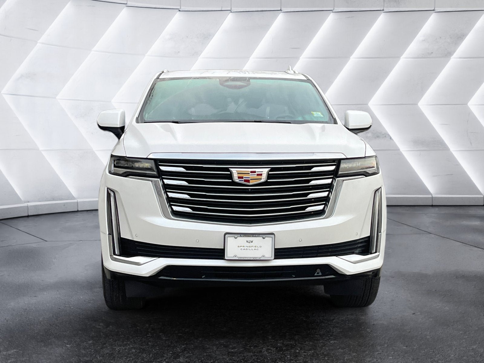 Used 2024 Cadillac Escalade Premium Luxury Platinum AWD/4WD image 9