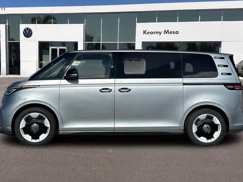 New 2025 Volkswagen ID. Buzz Pro S image 7