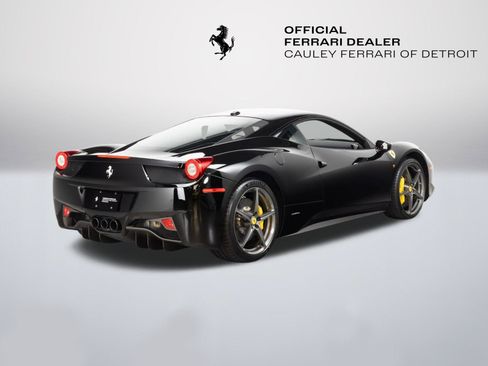 Certified 2015 Ferrari 458 Italia Coupe RWD image 8