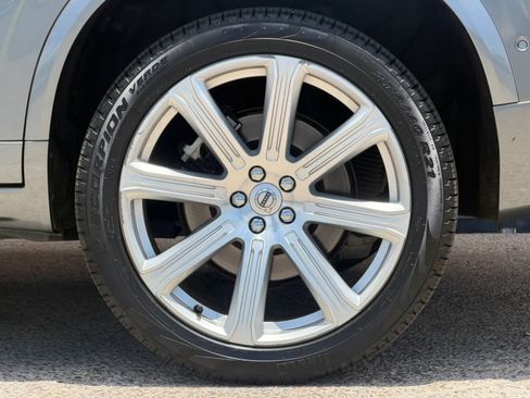 Used 2017 Volvo XC90 T8 Inscription w/ Luxury Package AWD/4WD image 32